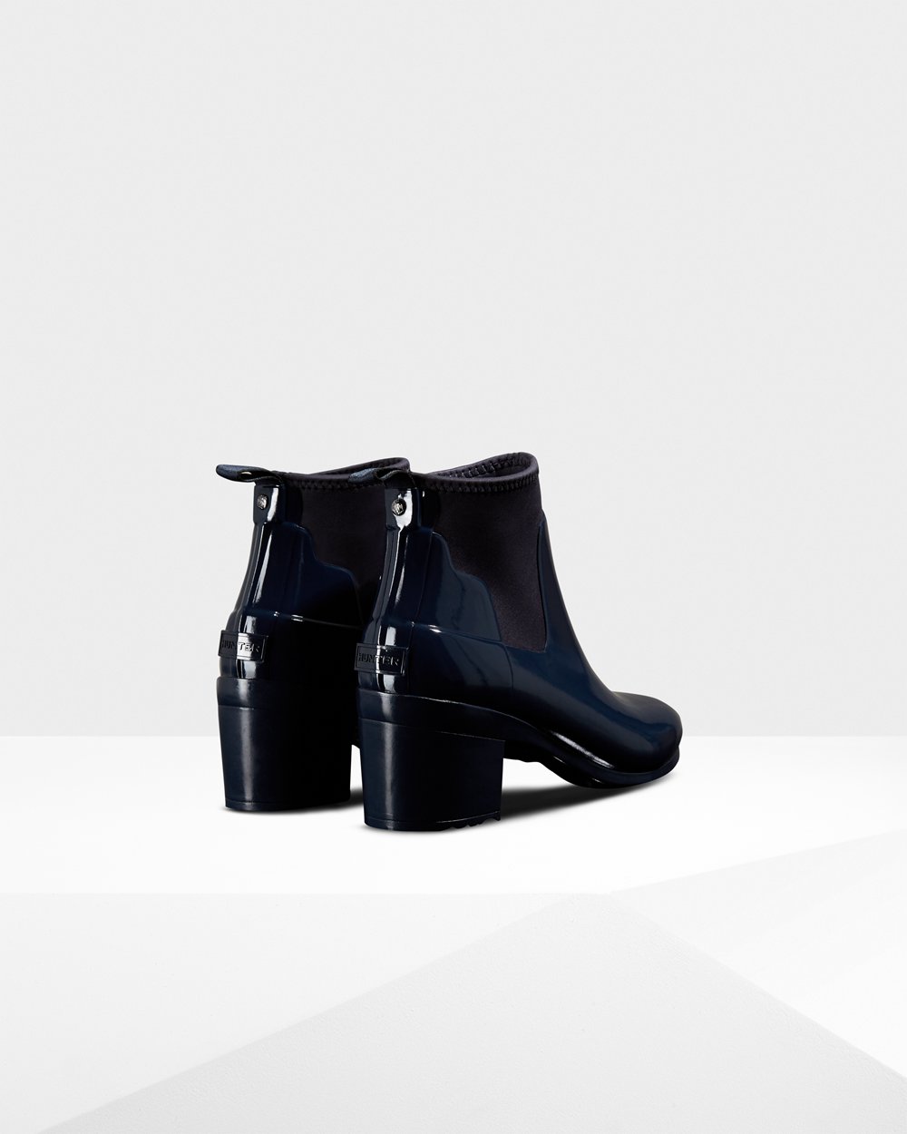 Hunter Refined Slim Fit Gloss Mid Heeled Boots - Buy Online Womens Navy - ILGSNP682